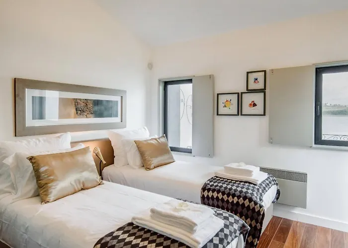 Golden Holidays Foz Do Douro Vila *